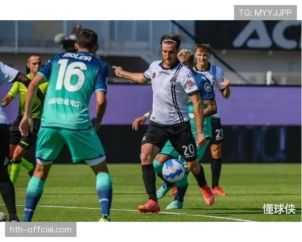 通讯：升班马科莫的生存故事——小球队在意甲的第一个赛季